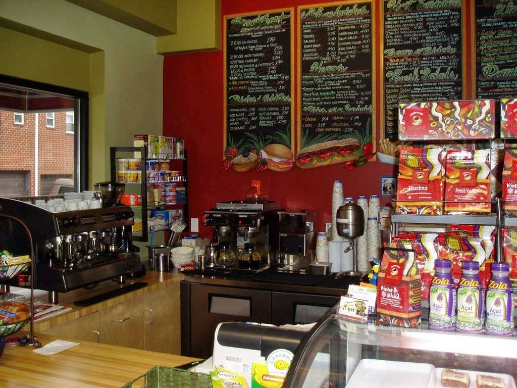 Six Corners Cafe | 4301 Bergen Turnpike, North Bergen, NJ 07047, USA | Phone: (201) 866-2767