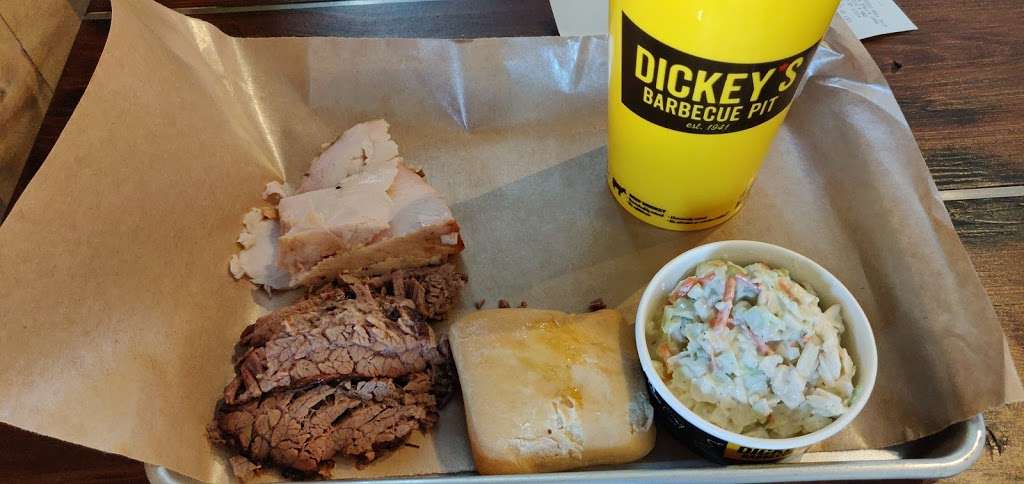 Dickeys Barbecue Pit | 11401 Broadway St, Pearland, TX 77584, USA | Phone: (832) 617-7656