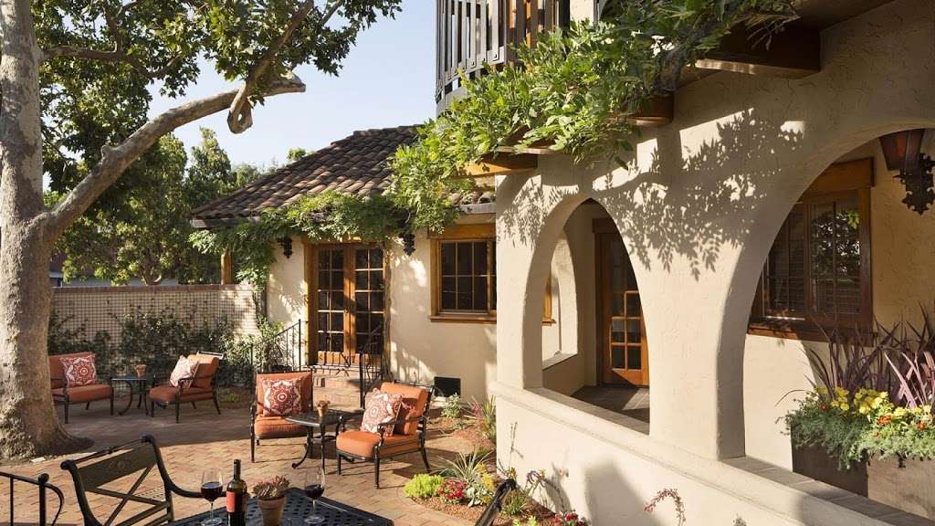 Rancho Caymus Inn | 1140 Rutherford Rd, Rutherford, CA 94573, USA | Phone: (707) 200-9300