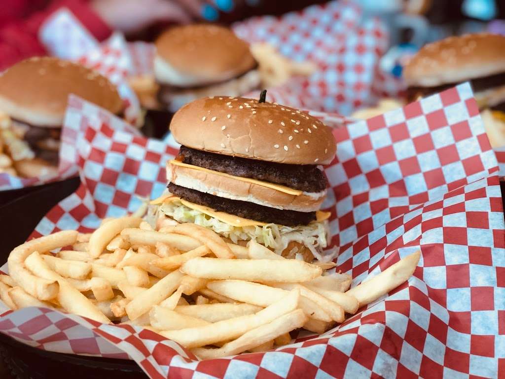 Bobs Big Boy | 540 Sandalwood Dr, Calimesa, CA 92320, USA | Phone: (909) 446-8822