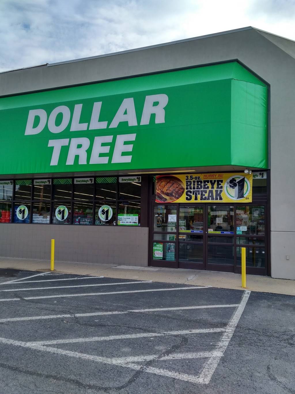 Dollar Tree | 1615 Lincoln Way, White Oak, PA 15131, USA | Phone: (412) 896-2002