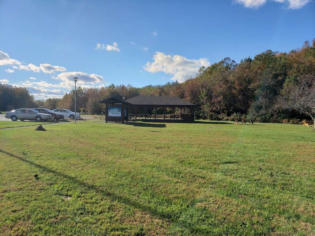 Bombay Hook National Wildlife Refuge Visitor Center | 2501-2599 Refuge Entrance Rd, Smyrna, DE 19977 | Phone: (302) 653-9345