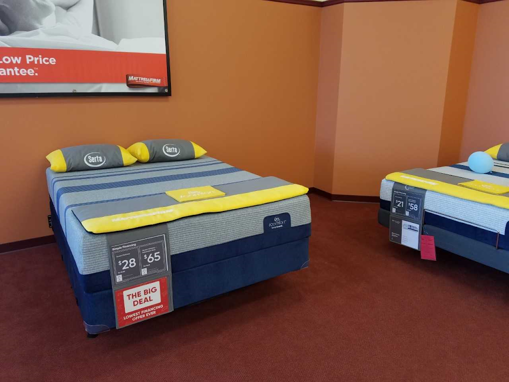 Mattress Firm Springfield West | 751 W Sproul Rd, Springfield, PA 19064 | Phone: (610) 328-4016