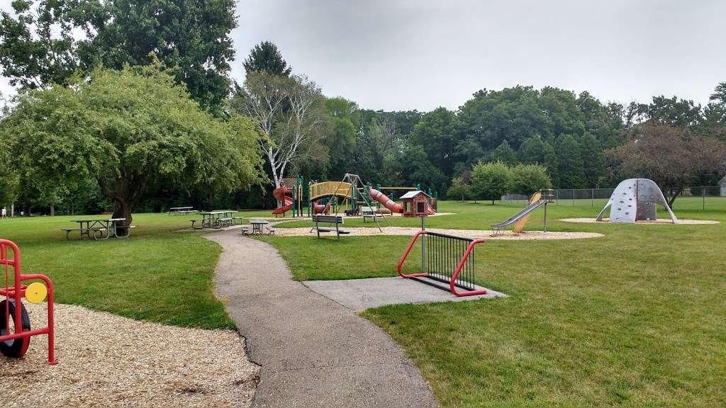 Firemens Park | Delafield, WI 53018, USA | Phone: (262) 646-6220