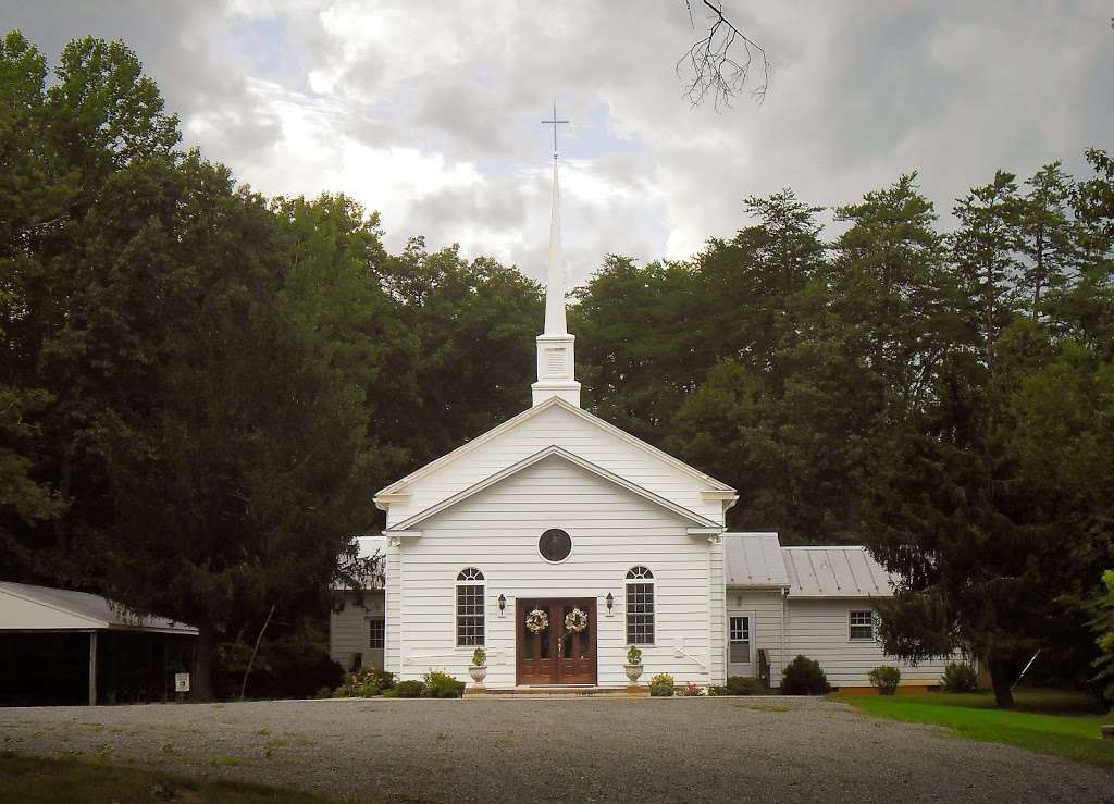 Rouzies Chapel Umc | 21089 Green Bay Rd, Beaverdam, VA 23015, USA | Phone: (804) 449-2900
