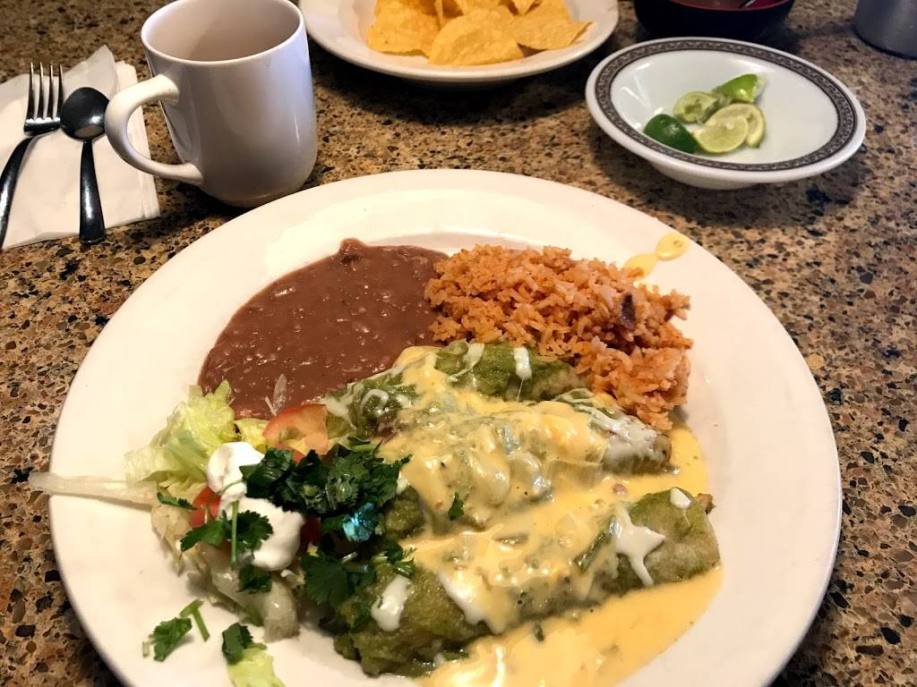 Lucys Cafe West | 6600 N Mesa St #401, El Paso, TX 79912, USA | Phone: (915) 842-8329