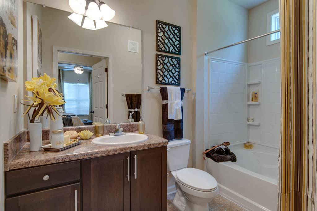 Village at Broadstone Station Apartments | 1000 Broadstone Way, Apex, NC 27502, USA | Phone: (919) 646-3774