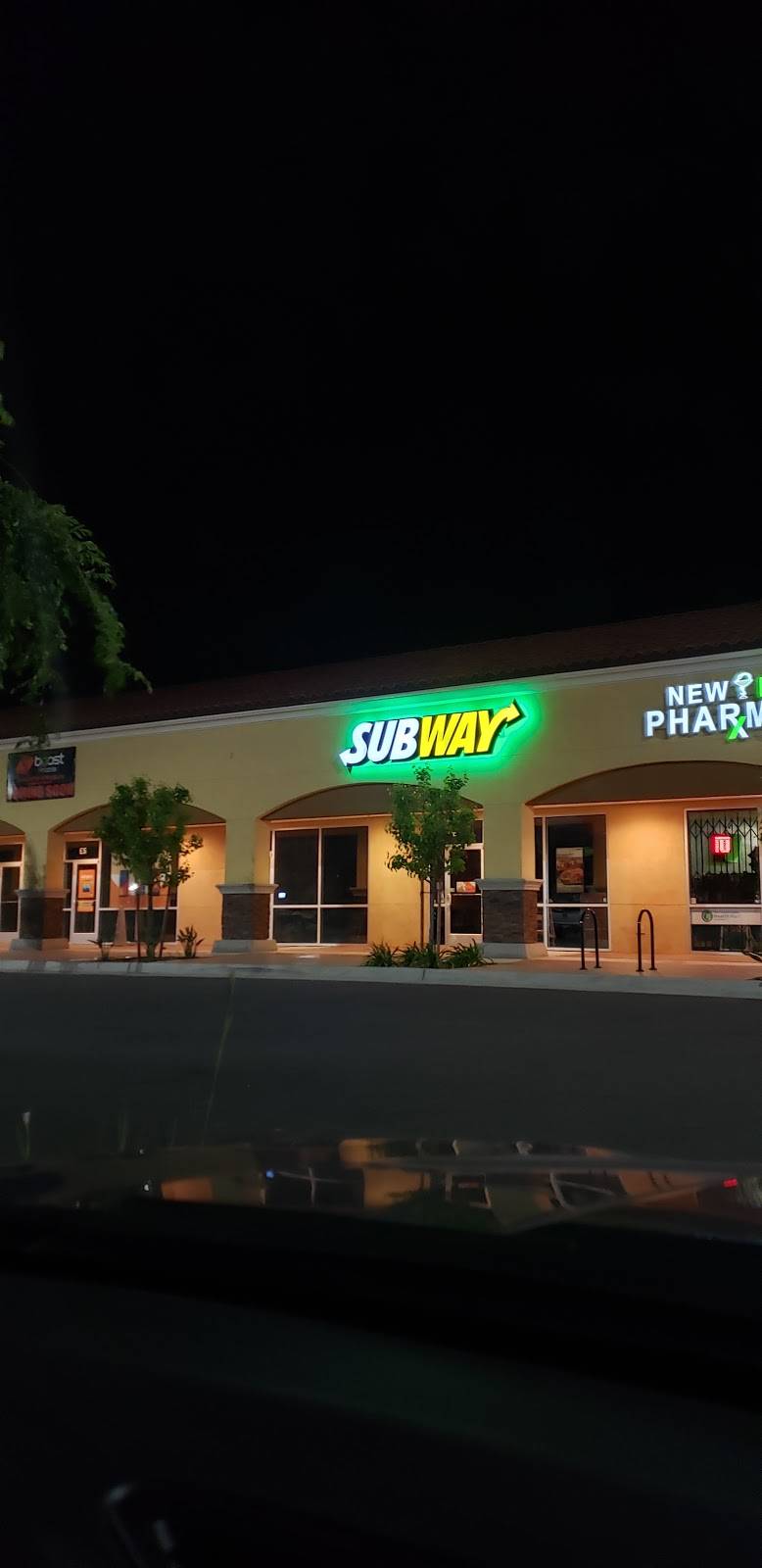 Subway | 2303 S Union Ave Suite E-7, Bakersfield, CA 93307, USA | Phone: (661) 735-7052