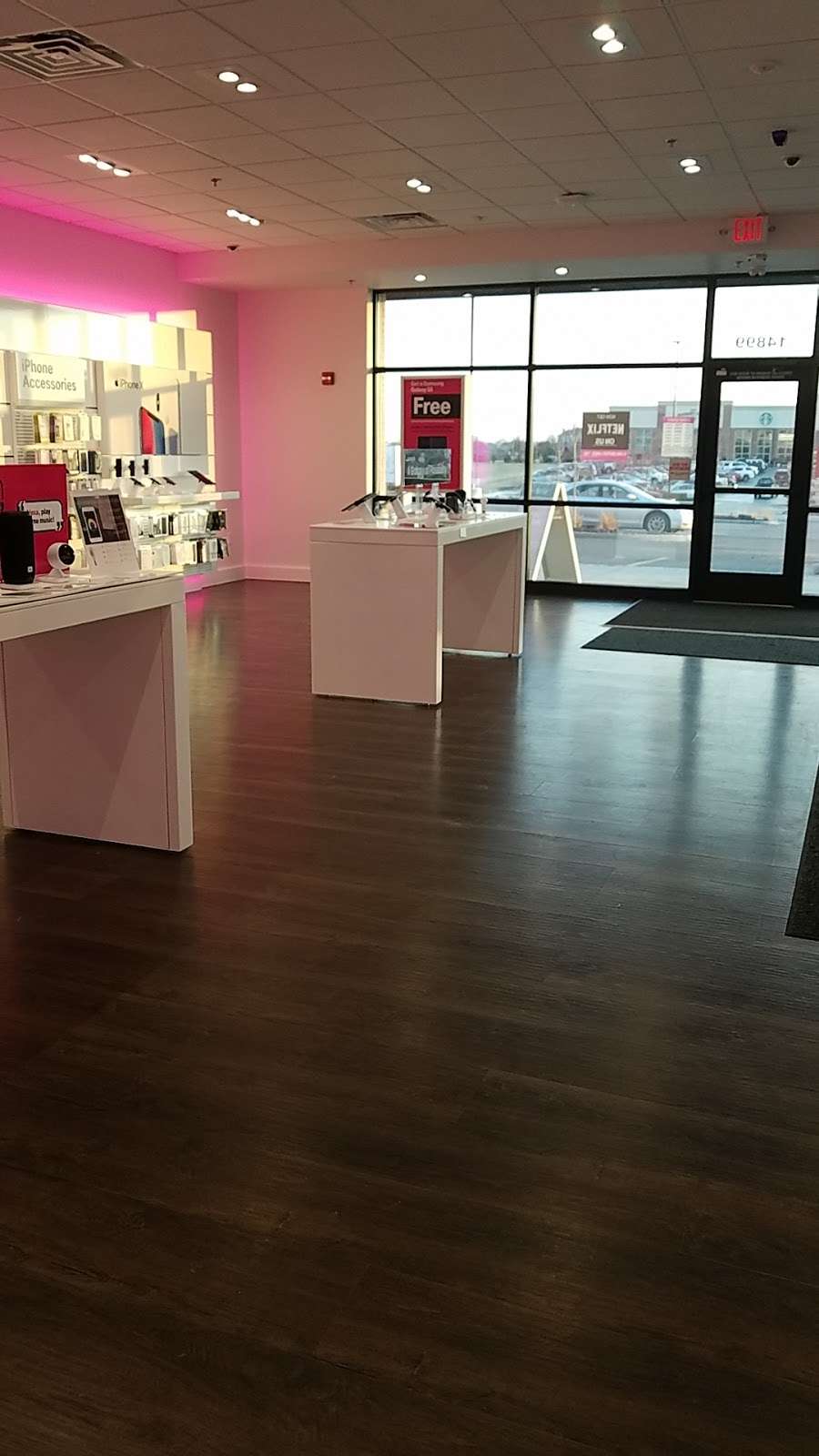 T-Mobile | 14899 151st St, Olathe, KS 66062, USA | Phone: (913) 712-9277