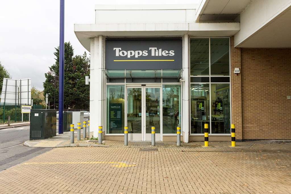 Topps Tiles Eltham | 400 Westhorne Ave, Eltham, London SE9 5LT, UK | Phone: 020 8850 3832
