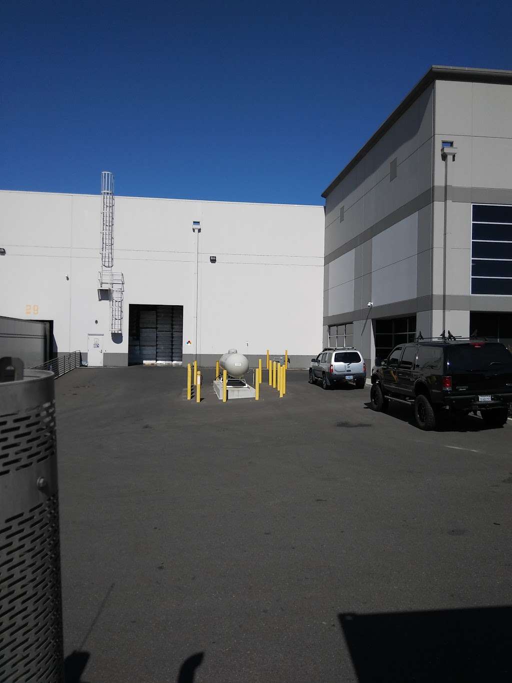 Encore Glass | Fairfield, CA 94534, USA | Phone: (707) 745-4444