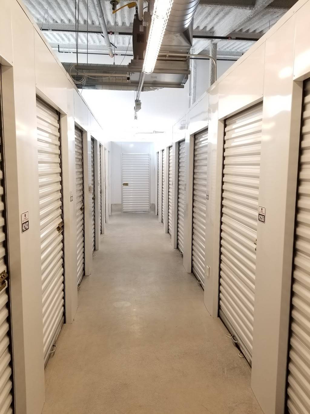 Interbay Self Storage | 1561 W Armory Way, Seattle, WA 98119, USA | Phone: (206) 213-8888