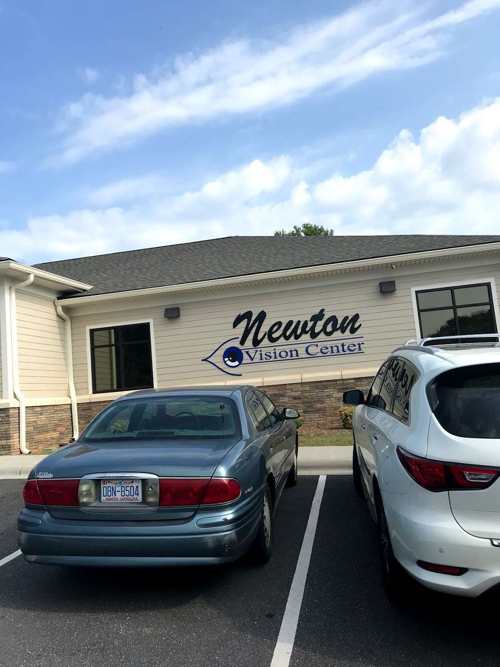 Newton Vision Center | 750 Iris Ln, Newton, NC 28658, USA | Phone: (828) 464-4136