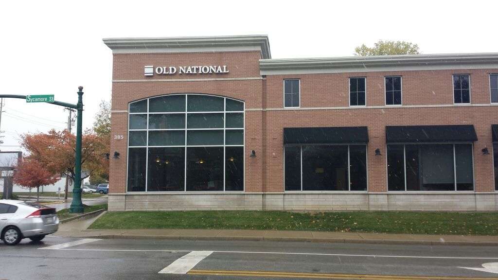 Old National Bank | 385 S Main St, Zionsville, IN 46077 | Phone: (317) 733-6201