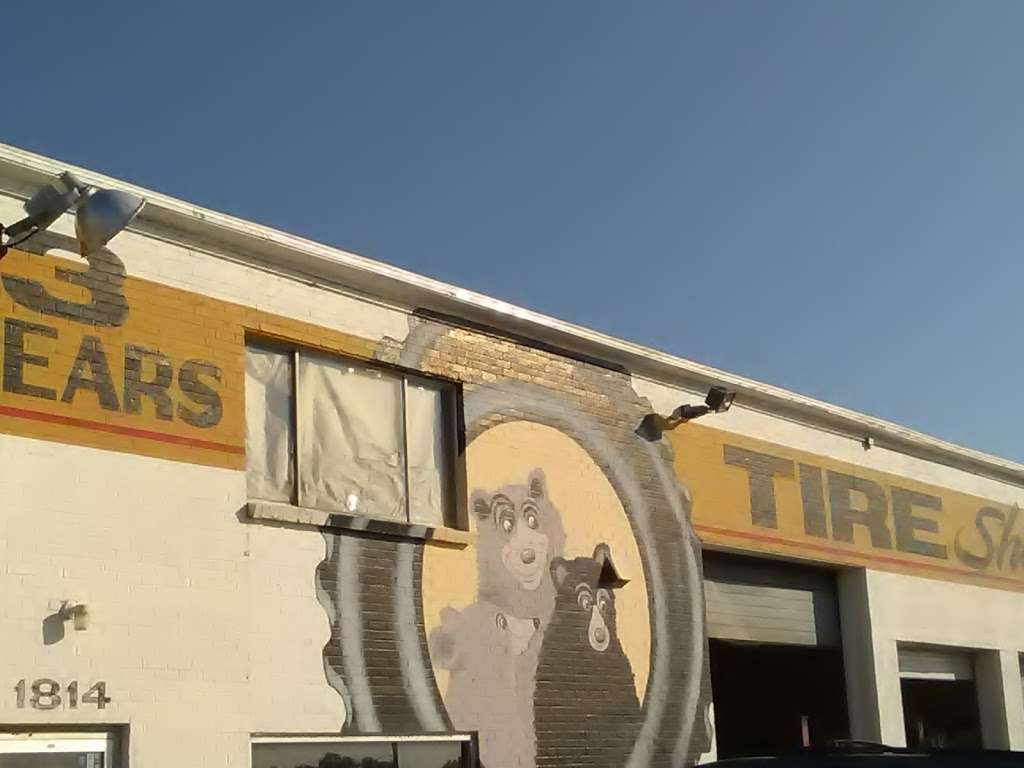 3 Bears Tire Shop | 1814 W Main St, Grand Prairie, TX 75050, USA | Phone: (972) 264-5260