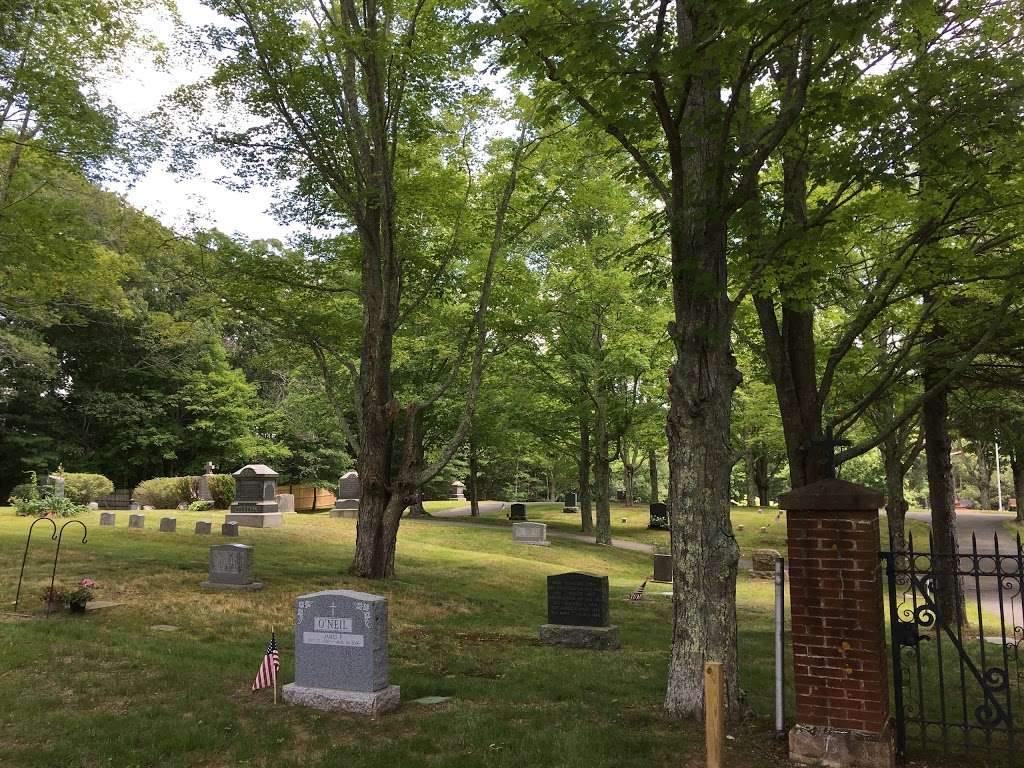 St Josephs Cemetery | 130 Elm St, Kingston, MA 02364, USA | Phone: (781) 585-6679