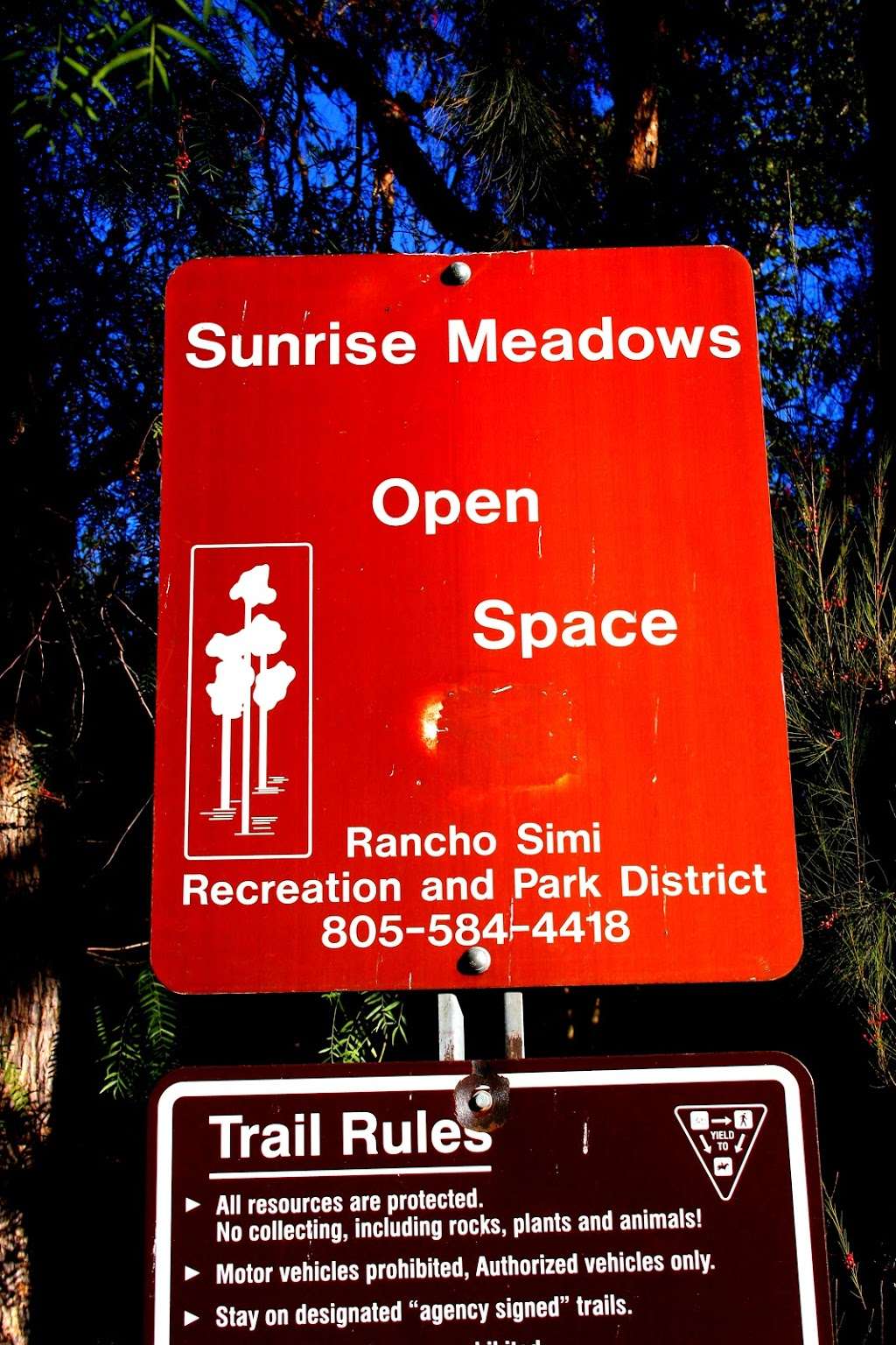 Sunrise Meadows Open Space | 6613 Smoke Tree Ave, Oak Park, CA 91377, USA | Phone: (805) 584-4400
