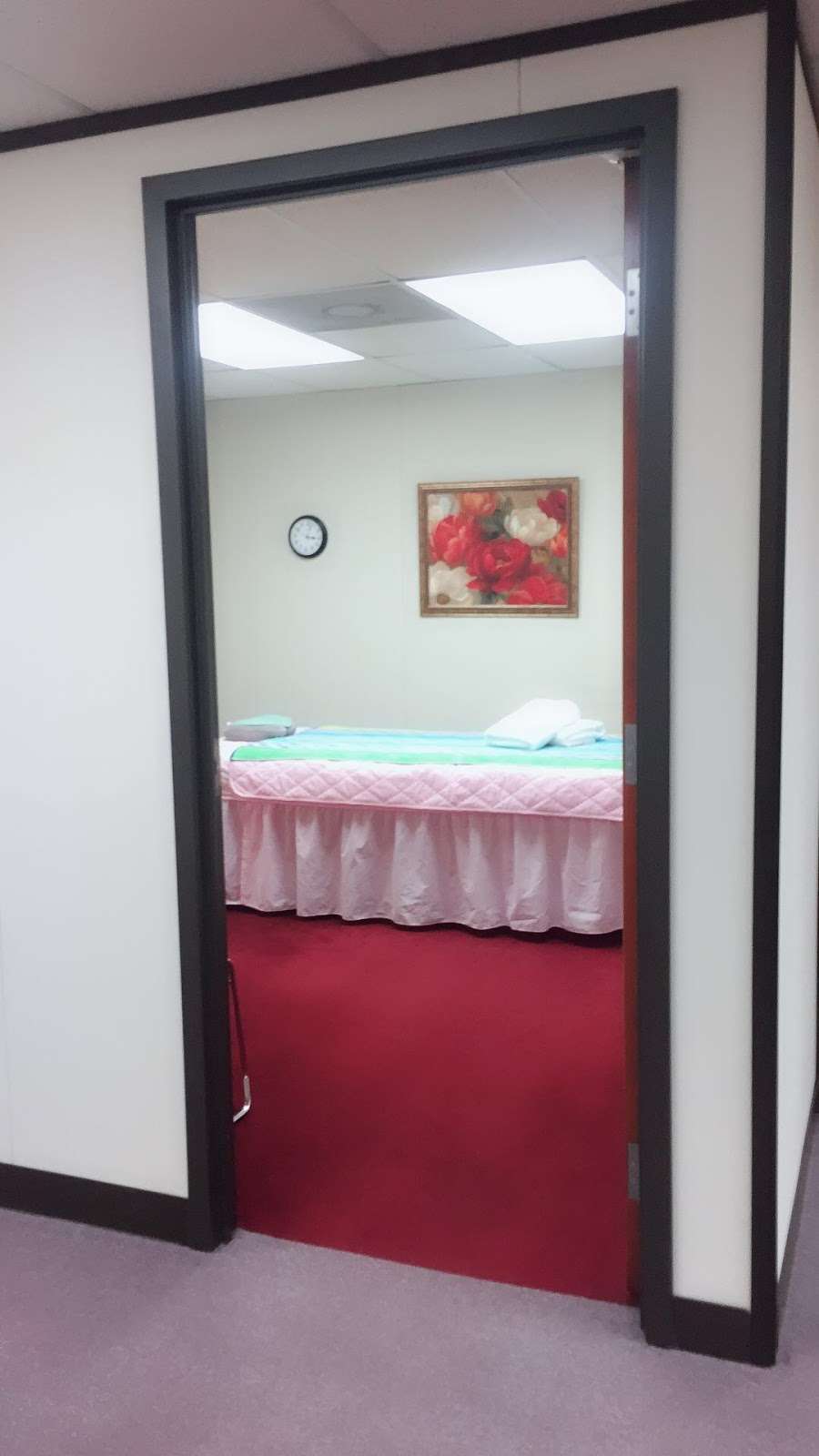 Healing hands Spa-Massage | 1841 Norristown Rd, Maple Glen, PA 19002, USA | Phone: (646) 288-6572