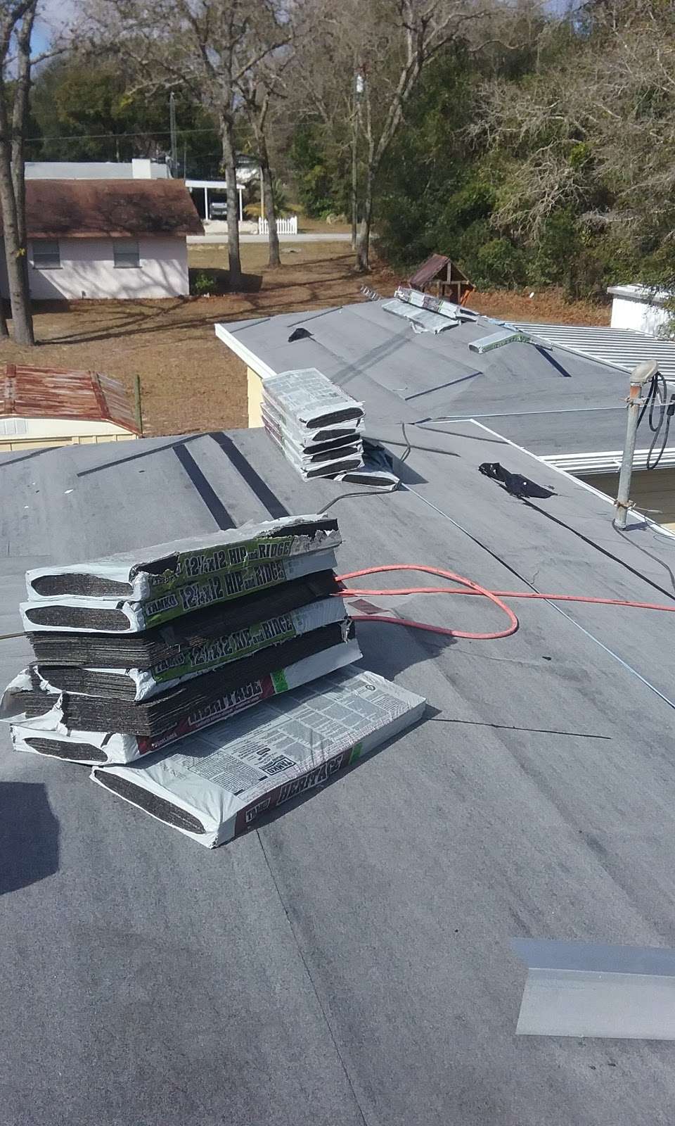 Emergency Roofing | 5431 NE 35th ST lot.200, Silver Springs, FL 34488, USA | Phone: (352) 425-4421