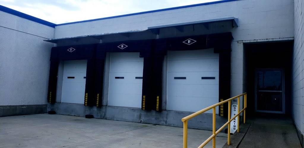 Bearcat Storage – Delhi Town Center | 5291 Delhi Pike, Cincinnati, OH 45238, USA | Phone: (513) 347-0999