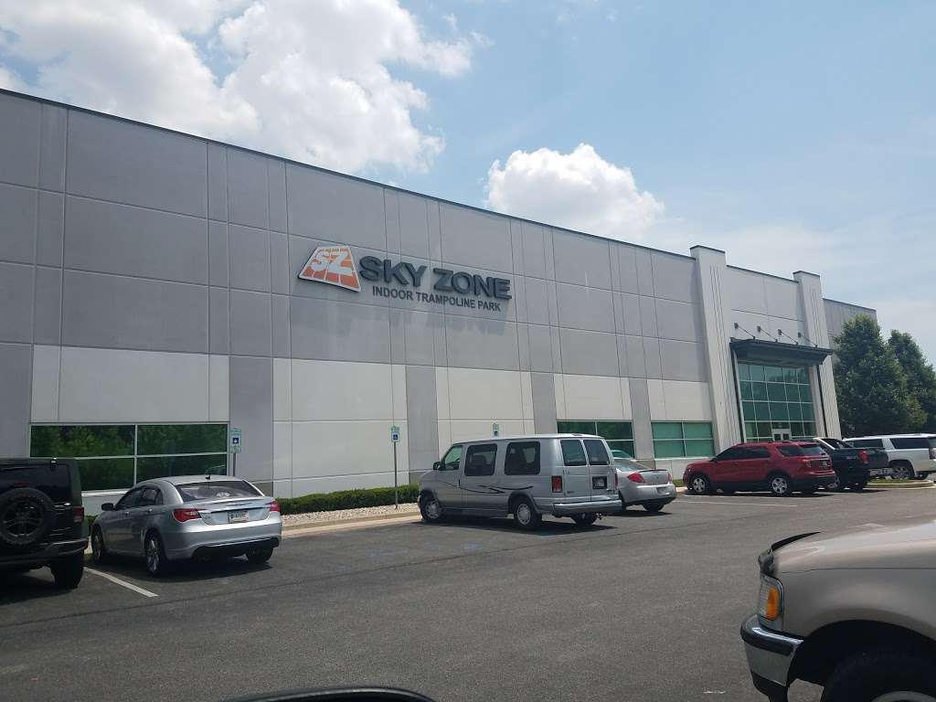 Sky Zone Trampoline Park | 851 Columbia Rd STE 172, Plainfield, IN 46168 | Phone: (317) 268-3200