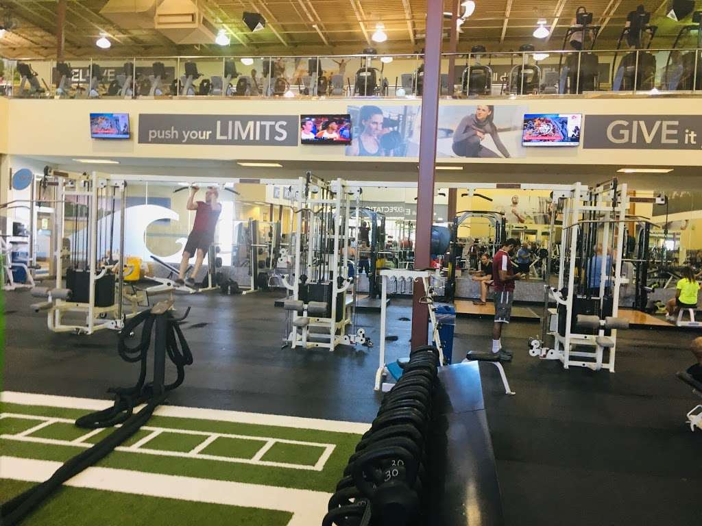 24 Hour Fitness | 2280 Market Pl Blvd, Irving, TX 75063, USA | Phone: (972) 556-1316