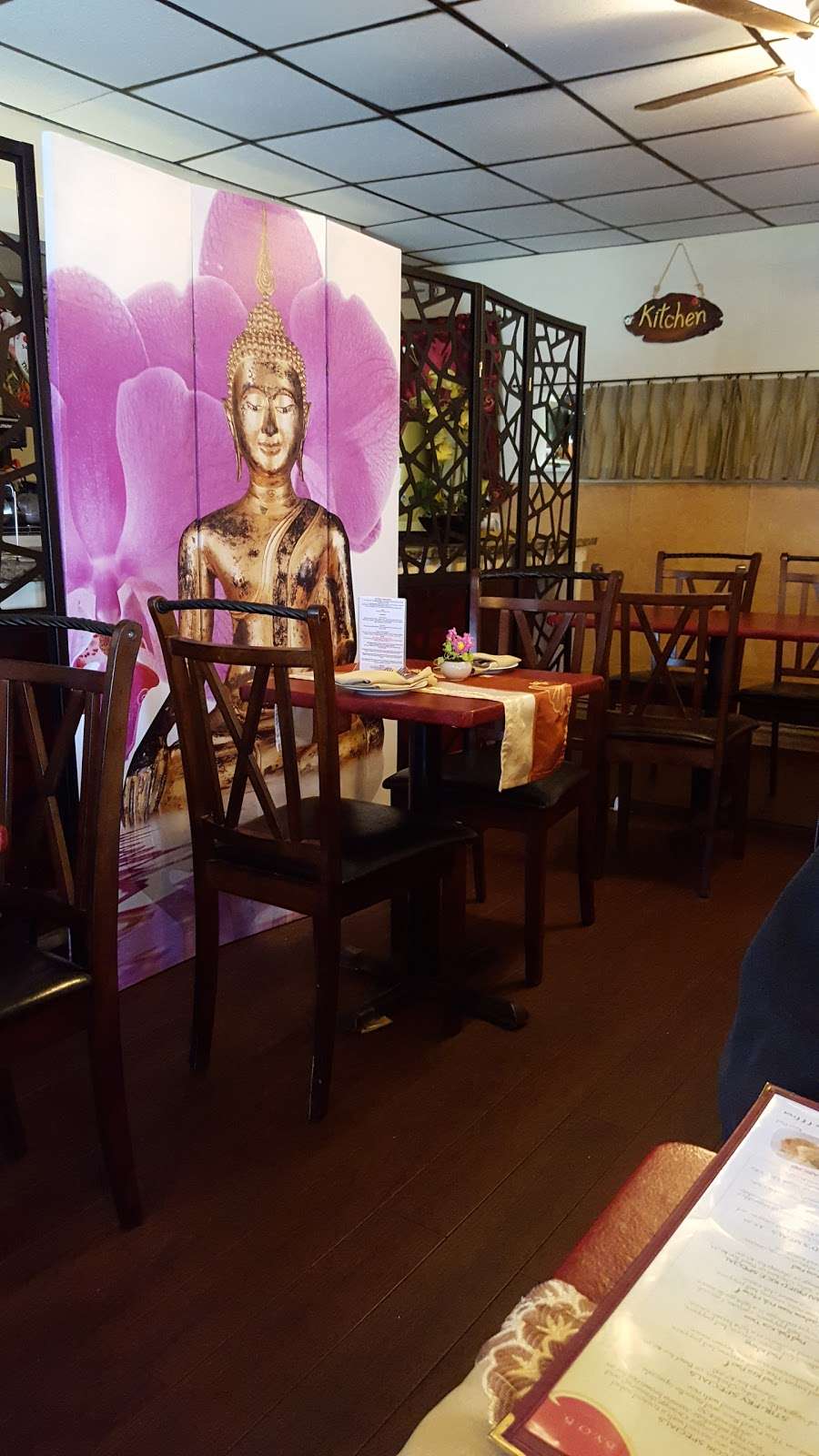 Twist On Thai Cafe | 430 River Styx Rd, Hopatcong, NJ 07843, USA | Phone: (973) 810-3777