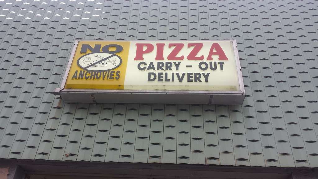 No Anchovies | 17 W Baltimore St, Taneytown, MD 21787, USA | Phone: (410) 756-6625