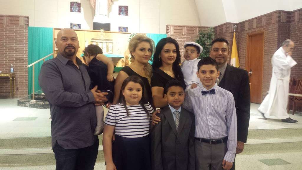Sacred Heart Catholic Church | 819 N 16th Ave, Melrose Park, IL 60160, USA | Phone: (708) 344-0757