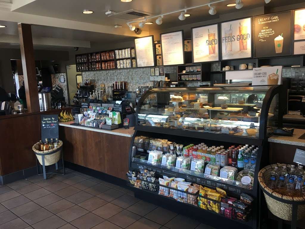Starbucks | 9925 E Hampden Ave, Denver, CO 80231 | Phone: (303) 369-5081