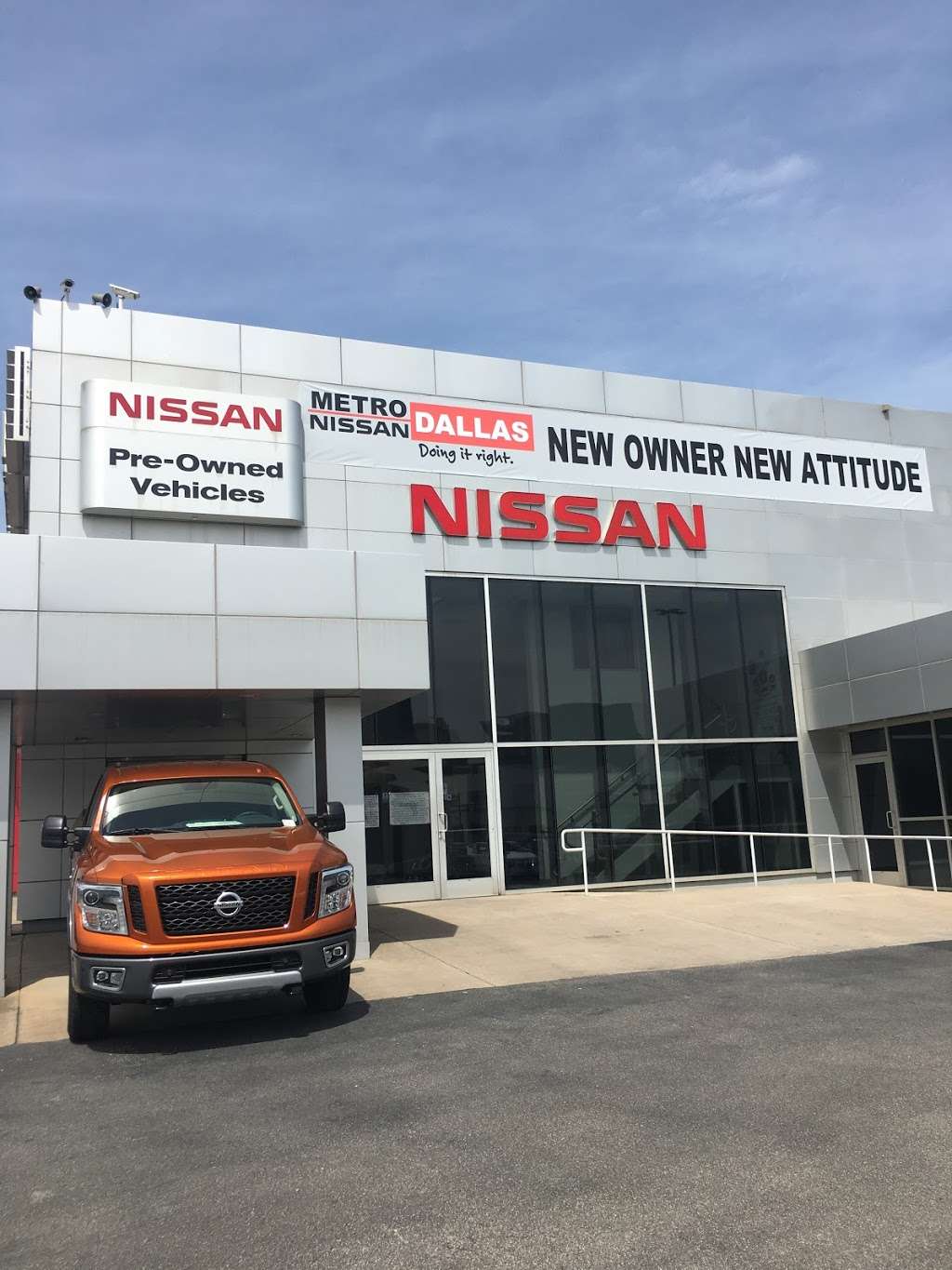 Clay Cooley Nissan | 39690 Lyndon B Johnson Fwy South, Dallas, TX 75237, USA | Phone: (972) 635-4062