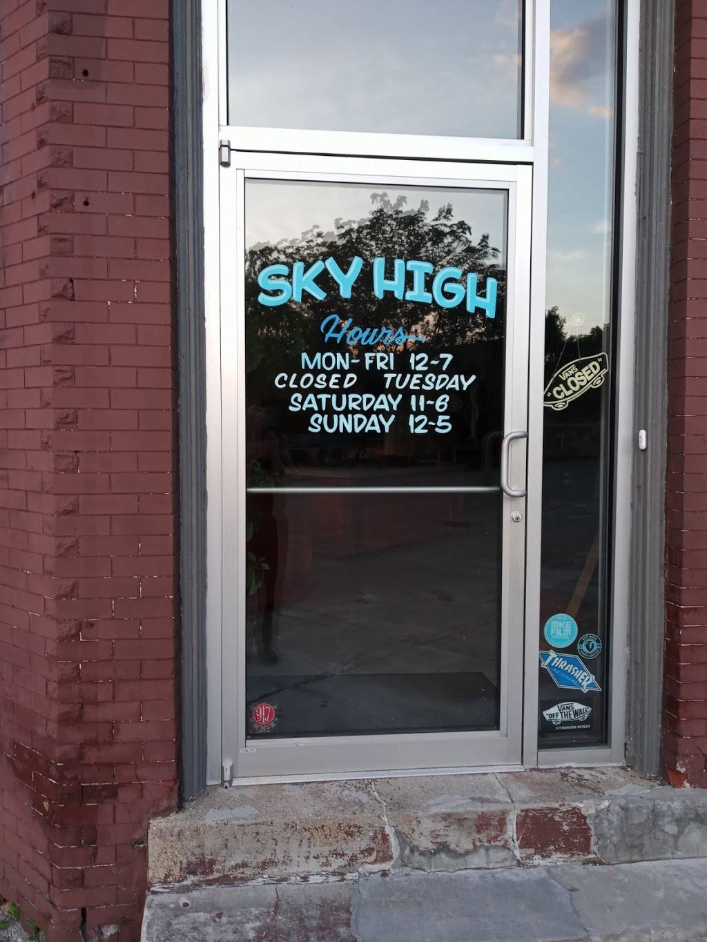 Sky High Skateboard Shop & Sky High Gallery | 2501 S Howell Ave, Milwaukee, WI 53207, USA | Phone: (414) 483-2585
