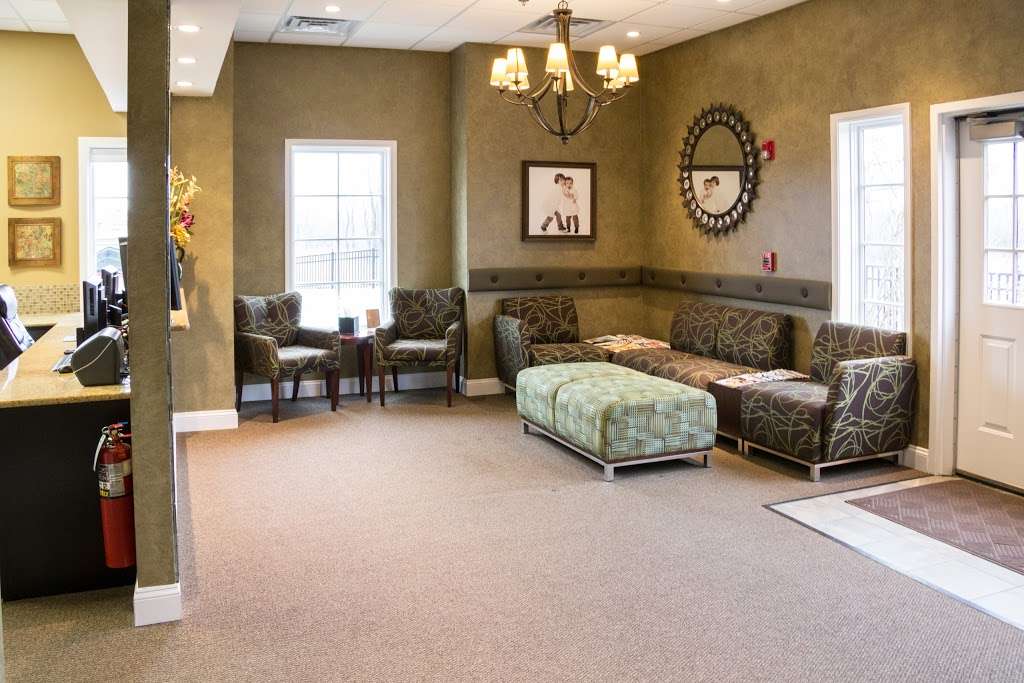 Long Grove Dental Studio | 3976 Illinois 22 e, Long Grove, IL 60047 | Phone: (847) 719-1973