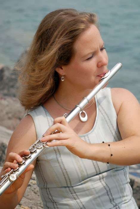 Flute Lessons with Kim Fleuchaus | 200 Riverwoods Rd, Lake Forest, IL 60045, USA | Phone: (773) 793-9993