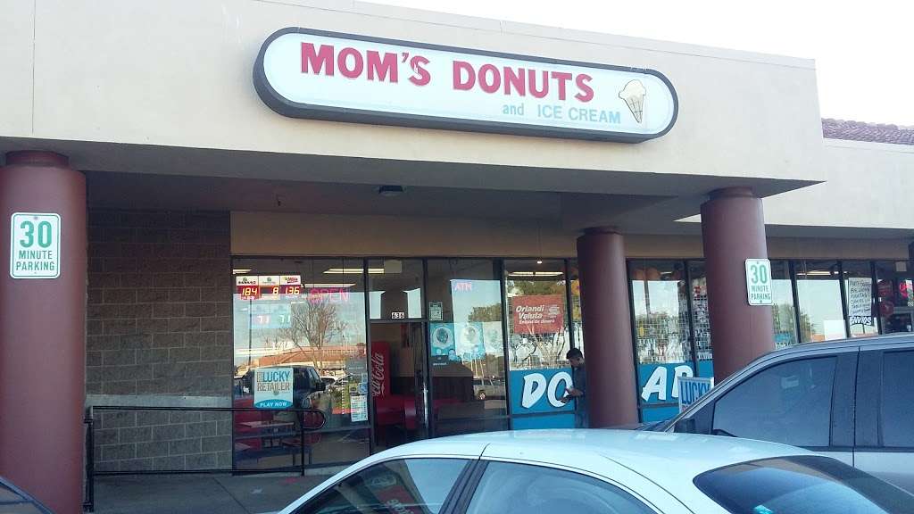 Moms Donuts & Ice Cream | 636 Bailey Rd, Pittsburg, CA 94565, USA | Phone: (925) 458-0207