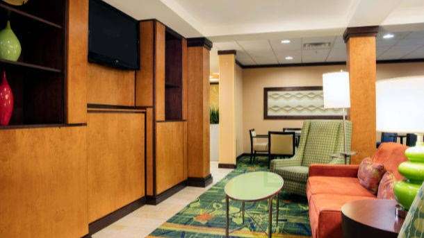 Fairfield Inn & Suites by Marriott Lakeland Plant City | 4307 Sterling Commerce Dr, Plant City, FL 33566 | Phone: (813) 757-6202