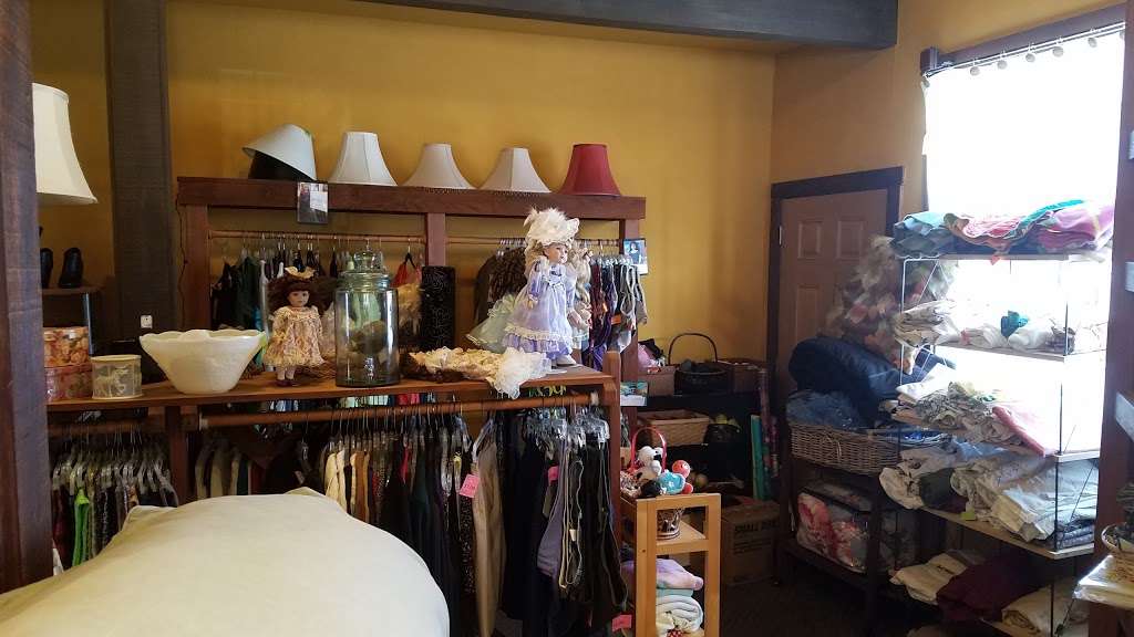 South Coast Childrens Services Thrift Shop | 2041 Pescadero Creek Rd, Pescadero, CA 94060, USA | Phone: (650) 879-9613