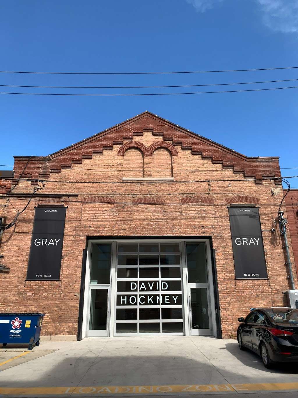 Gray Warehouse | 2044 W Carroll Ave, Chicago, IL 60612, USA | Phone: (312) 642-8877