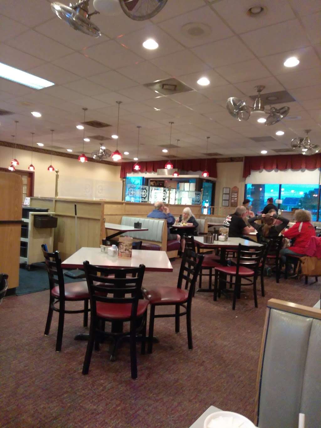 Gettysburg Family Restaurant | 1275 York Rd #5, Gettysburg, PA 17325 | Phone: (717) 337-2700