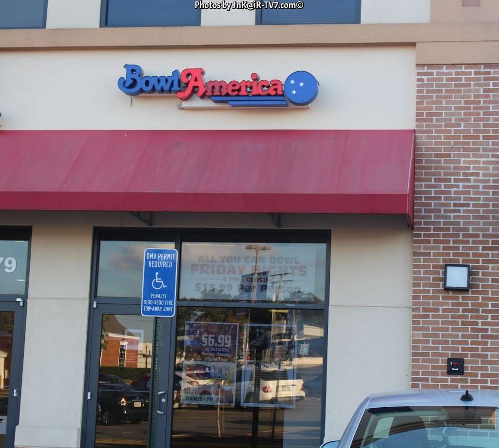 Bowl America Fairfax | 9699 Fairfax Blvd, Fairfax, VA 22031 | Phone: (703) 273-7700