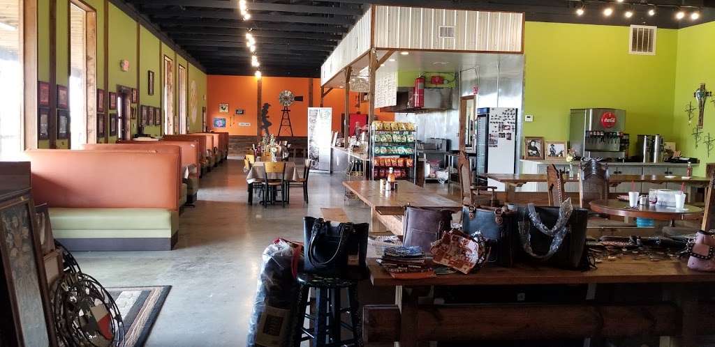 Sealy Farm Restaurant & Gift shop | 130 Machala Rd, Sealy, TX 77474 | Phone: (979) 627-7132