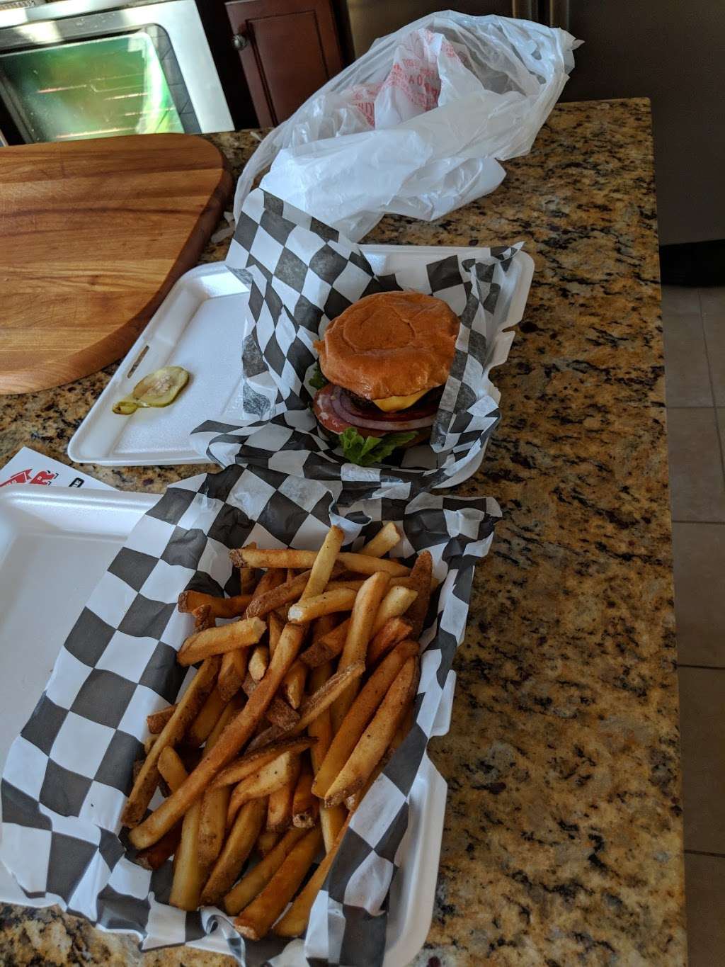 The Burger Shack | 42841 Creek View Plaza #100, Ashburn, VA 20147, USA | Phone: (703) 858-1111