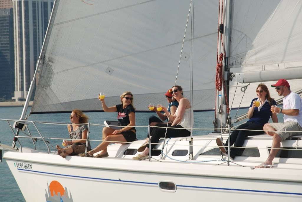 Chicago Sailboat Charters | 400 W Belmont Harbor Dr, Chicago, IL 60657 | Phone: (773) 236-7245