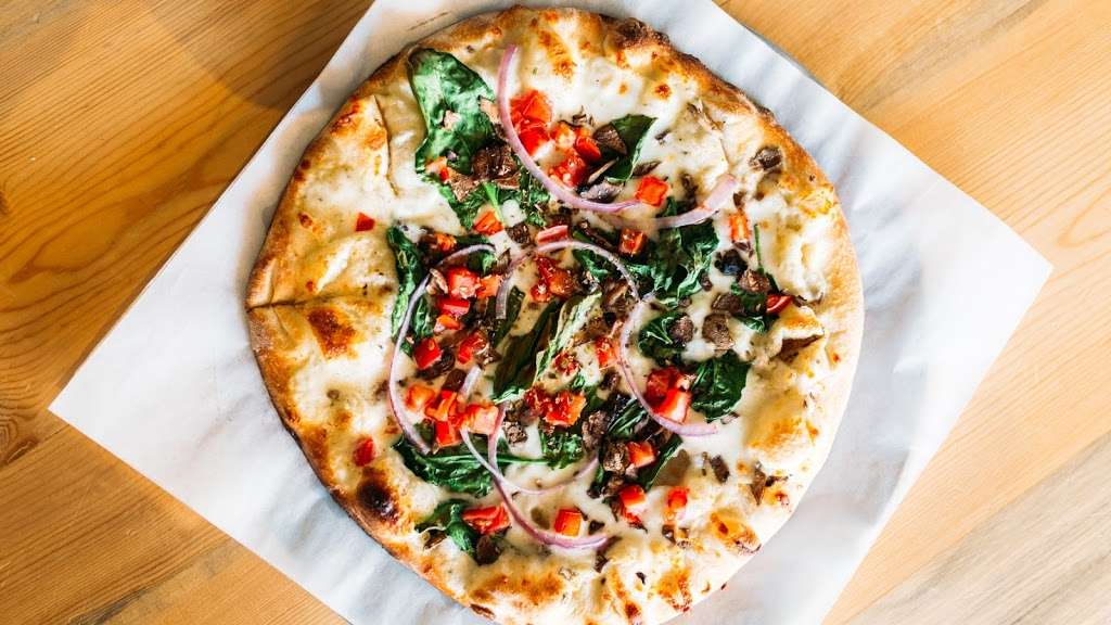 Artisan Pizza Co | 12311 Pine Bluffs Way, Parker, CO 80134, USA | Phone: (303) 840-0518