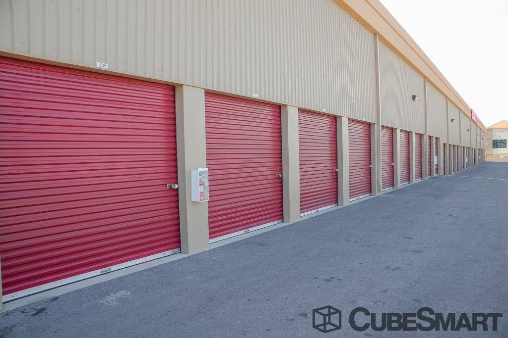 CubeSmart Self Storage | 80 E Horizon Ridge Pkwy, Henderson, NV 89002, USA | Phone: (702) 796-0019