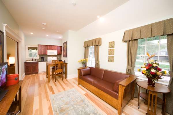 The Shawnee Inn and Golf Resort | 100 Shawnee Inn Dr, Shawnee on Delaware, PA 18356, USA | Phone: (570) 424-4000