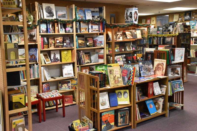 Westminster Antique Mall | 433 Hahn Rd, Westminster, MD 21157 | Phone: (410) 857-4044