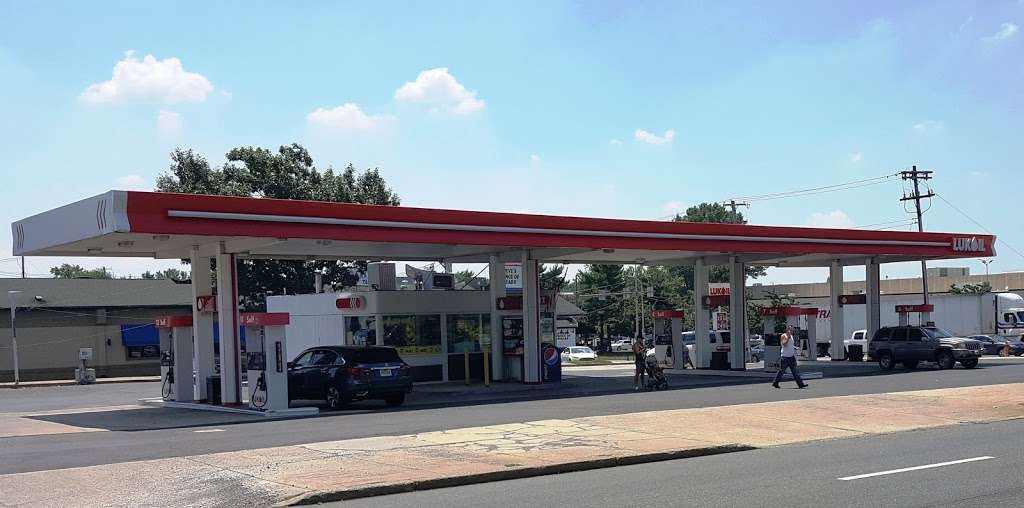 LUKOIL | 12001 Roosevelt Blvd, Philadelphia, PA 19154, USA | Phone: (215) 677-4157