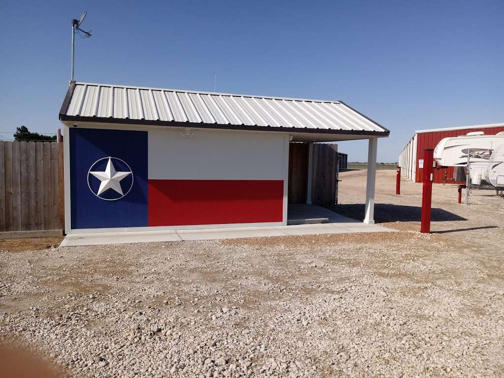 Texas 36 storage | 11801 TX-36, Needville, TX 77461 | Phone: (281) 495-2310