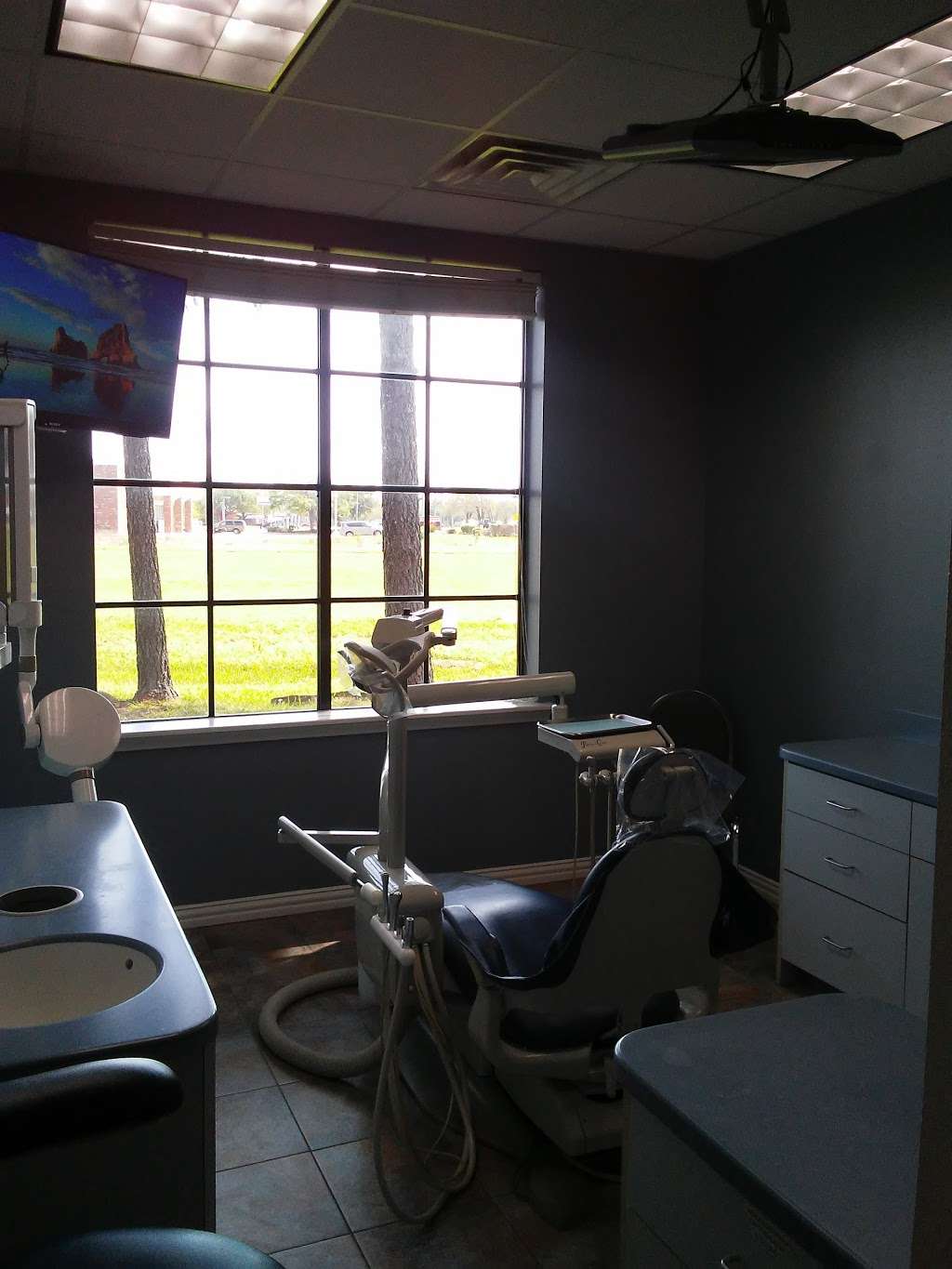 New Teeth Dental Solutions | 2750 W Main St #D, League City, TX 77573 | Phone: (281) 554-9090